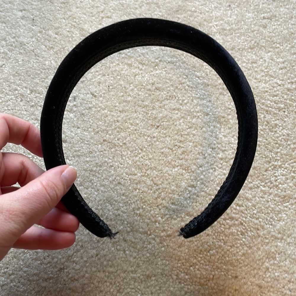 EUC Black Velvet Headband